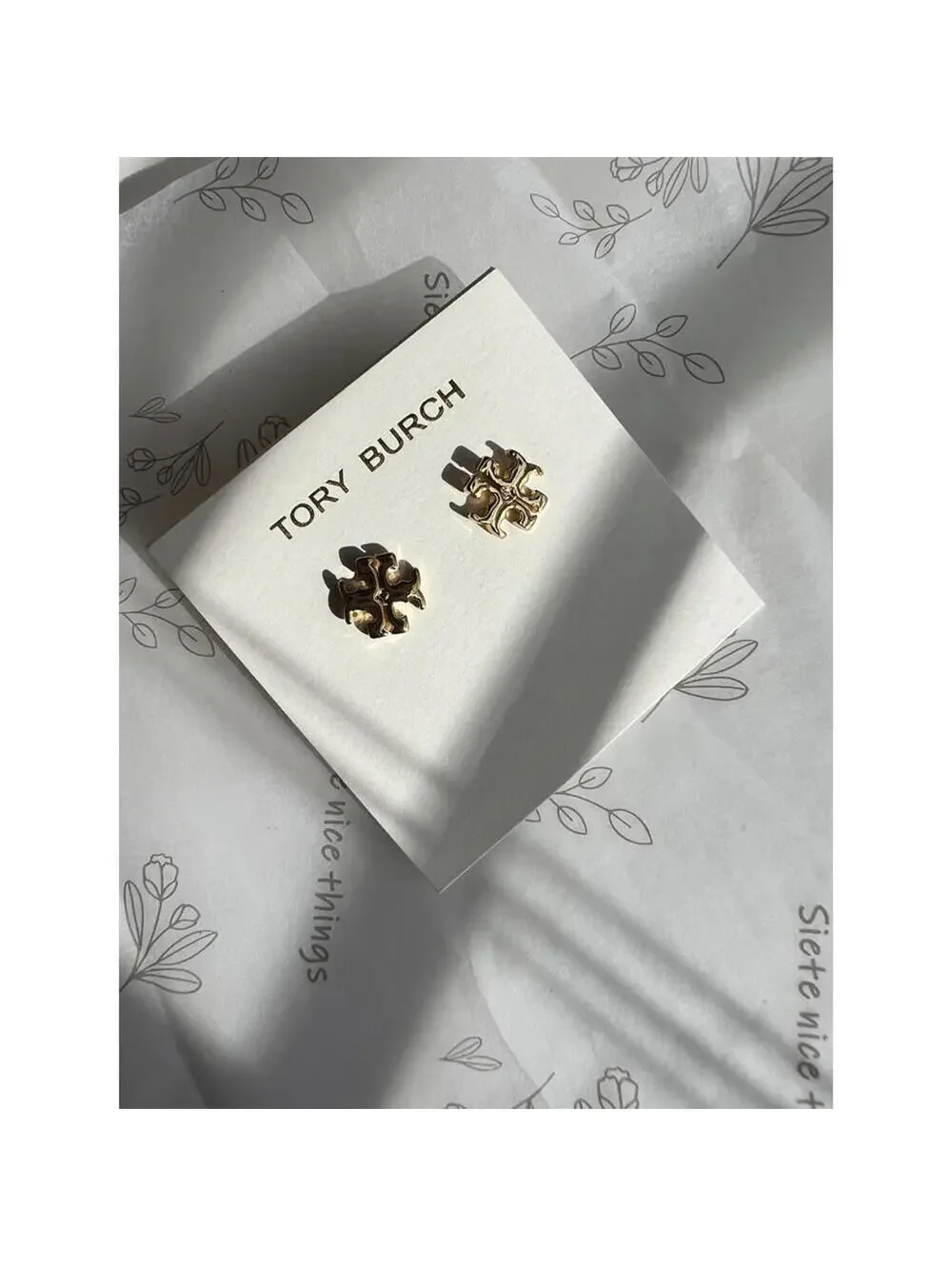 Tory Burch Lady Classic Double T Stud Lady earrings Simple Timeless Gold plated - Picture 5 of 9